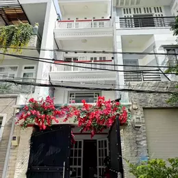 Bán nhà mặt tiền Bùi Minh Trực, ngang 4m, xe hơi ngủ, tặng nội thất 3 tỷ, 1 bước ra chợ