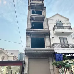 🔥 Bán nhà mặt đường Khúc Hạo – 86m² – 5 tầng thang máy