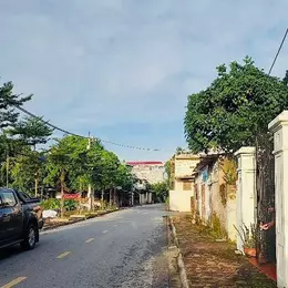 Chủ nhà yêu môn thể thao Vua nên cần sút ngay mảnh đất 100m tại Ỷ Lan với giá nhỉnh 7 tỷ. Ô tô tải