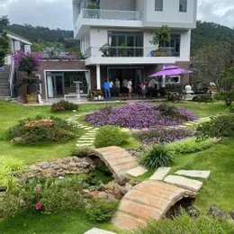 Cho thuê villa sân vườn 12 phòng ngủ gần đèo Pren Đà Lạt 35tr/tháng