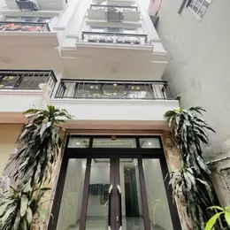 BÁN NHÀ 5 TẦNG, DT 37M² – NHÀ GẦN NHƯ MỚI, THIẾT KẾ HIỆN ĐẠI – TỨ HIỆP, YÊN SỞ, HÀ NỘI NHỈNH 7 TỶ