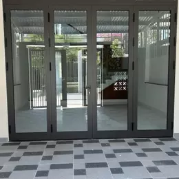 Ở khu đô thị Hòa Xuân mà giá rẻ vô địch. Chỉ nhỉnh 5 tỷ mà có ngay căn nhà 2 tầng kiên cố siêu đẹp.