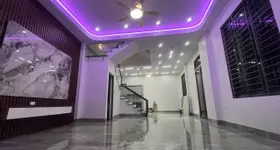 Bán nhà Góc 3 tầng  mới hoàn thiện xong tại  phường Vũ Ninh hơn 4 tỷ