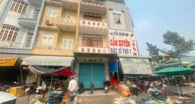 Cho Thuê Nhà Mặt Tiền Ngay Ngã Tư Chợ – Vị Trí Đẹp Tại Hồng Ngự, Đồng Tháp