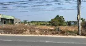 Bán 960m2 đất thổ cư Nguyễn Chí Thanh, LaGi ngộp bank giảm hơn 50%
