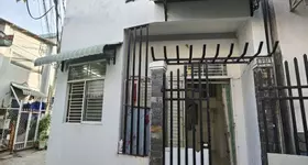 13. nhà 3,5 triệu 2 góc mặt tiền gần bệnh viện Phụ Sản Cần Thơ