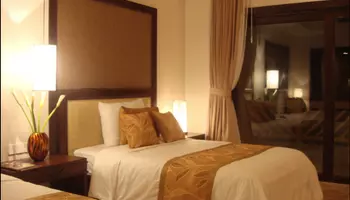 Olalani Resort & Condotel