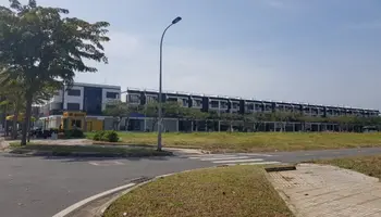 TPS 52 Nguyễn Xiển