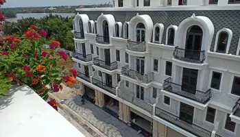 TPS 52 Nguyễn Xiển