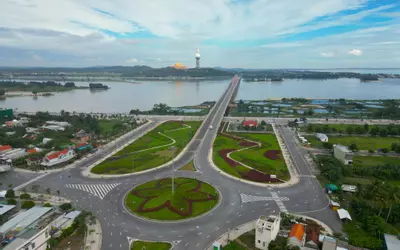 Đất mặt tiền đường Sa Huỳnh - Dung Quất