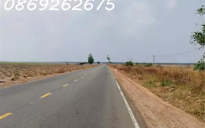 CHO THUÊ ĐẤT SKC 39.000M BÌNH DƯƠNG MẶT TIỀN ĐƯỜNG DT GIÁ 200 TRIỆU