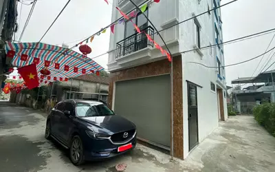 Cho thuê nhà nguyên căn Tân Lập Đan Phượng. Nhà lô góc 5 tầng 3 phòng ngủ. Đường Ôtô tránh