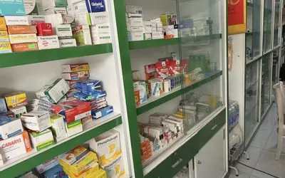 Do thay đổi kế hoạch kinh doanh, mình cần sang nhượng bộ tủ quầy thuốc và trang thiết bị với tình