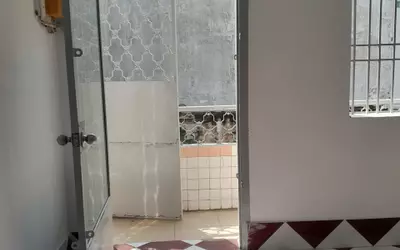 CHO THUÊ CĂN HỘ LẦU 2 – QUẬN 5, GIÁ TỐT
