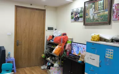 Chủ chuyển nhà cần tiền bán gấp căn 3n2vs ở tân tây đô, hà nội.
Giao thông thuận tiện.