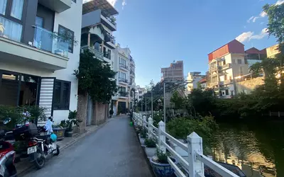 🏠 CHÍNH CHỦ CHO THUÊ PHÒNG KHÉP KÍN NGỌC THỤY – VIEW HỒ ĐIỀU HÒA – FULL ĐỒ