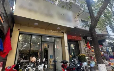 Hàng hiếm! Bán gấp nhà phố mặt tiền Phan Đình Phùng, TP Quảng Ngãi - 106m2 4T