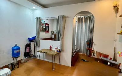 MÌNH CẦN NHƯỢNG PHÒNG FULL NỘI THẤT 35M2 TẠI 221 THỊNH QUANG, PHƯỜNG THỊNH QUANG, QUẬN ĐỐNG ĐA, HÀ