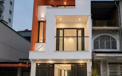 CHO THUÊ MBKD TẦNG 1 NHÀ MẶT PHỐ ĐẶNG THAI MAI, P QUẢNG AN( CŨ ), TÂY HỒ, HÀ NỘI GIÁ 35TR