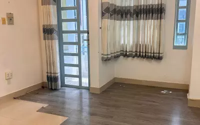 Nhà 3.6*10m/2lầu/ST hẻm thẳng Âu Dương Lân P3Q8 P.Chánh Hưng