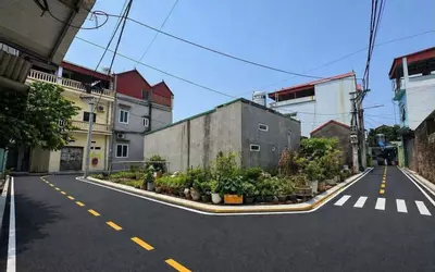 Chính chủ gửi cắt lỗ lô góc 2 mặt tiền tại Gia Thượng, Quang Minh, ô tô đỗ trước cửa...