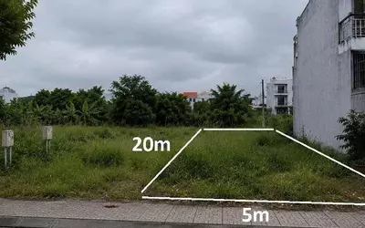 BÁN ĐẤT BÌNH DƯƠNG GẦN CỔNG XANH 100M2