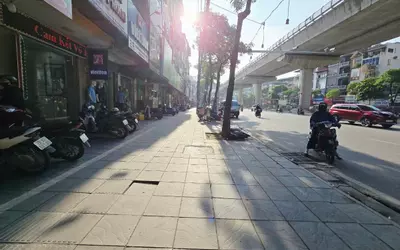 Nhà Đẹp Mặt Phố Cấp 4 Hồ Tùng Mậu Bắc Từ Liêm 30m 18,5 Tỷ