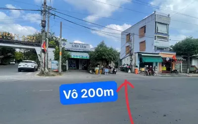 Bán 3 lô đất hẻm beton xe oto ở kp 6 thị trấn Bến Lức dt 110 - 117m2 full thổ giá 1,3 tỷ 1 lô