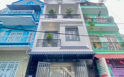 Chính chủ bán nhà 1T2L đúc, hẻm xe hơi Lâm Thị Hố, khu nhà lầu an ninh