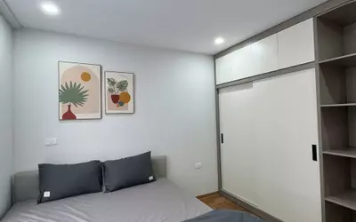 Cho thuê căn Rose Town 79 Ngọc Hồi 104m full đồ giá 12tr/ tháng nhận nhà luôn