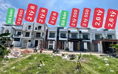 Bán 8 căn nhà xây đồng bộ 1/Chợ Chiều, thị trấn Đức Hòa dt 110m2 giá từ 2,55 tỷ đến 2,8 tỷ 1 căn