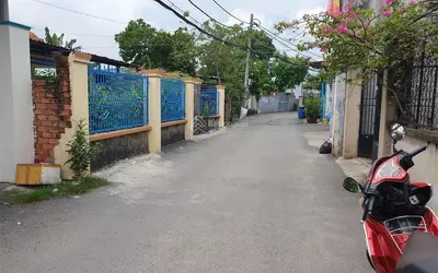 BÁN NHÀ 3 MẶT TIỀN TẠI NGÃ 4 BÀ ĐIỂM, QL1A, BX AN SƯƠNG TP.HCM CHÍNH CHỦ