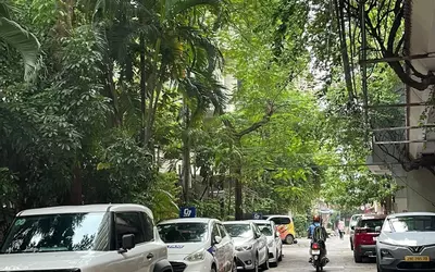 BÁN NHÀ NGÕ 8 VÕNG THỊ TÂY HỒ - 6 TẦNG THANG MÁY, Ô TÔ TRÁNH ĐỖ KINH DOANH TỐT - 19.5 TỶ