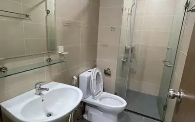 Bán căn rose town 66m 2 ngủ 2wc giá bán 4.6 ty