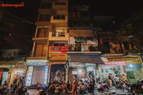 Phố Hàng Hòm: Vị Trí, Giao Thông Và Bất Động Sản Xung Quanh
