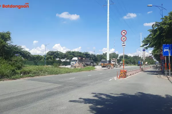 Đường Đồng Văn Cống: Vị Trí, Giao Thông Và Bất Động Sản Xung Quanh