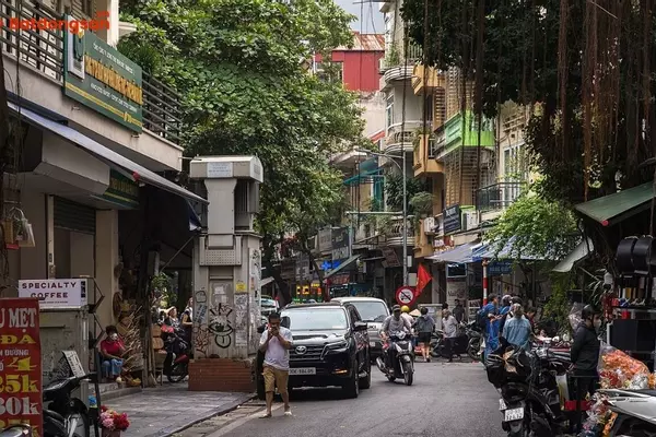 Ngõ Gạch: Vị Trí, Giao Thông Và Bất Động Sản Xung Quanh