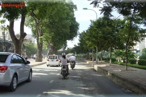 Đường Láng: Vị Trí, Giao Thông Và Bất Động Sản Xung Quanh