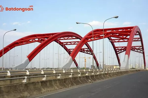 Cầu vượt Nguyễn Văn Linh: Vị trí, giao thông và bất động sản xung quanh