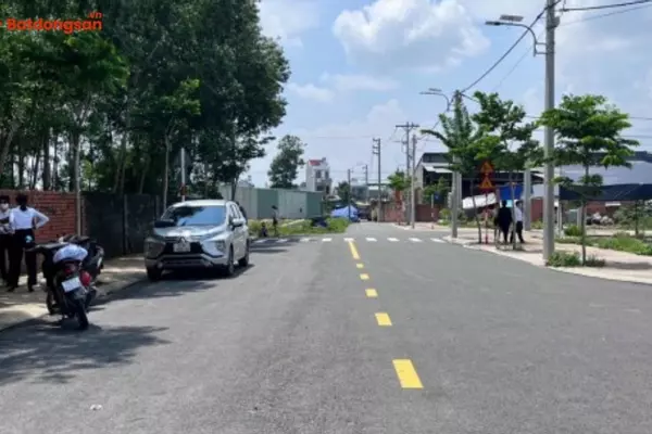 Khám Phá Ngã Tư Bình Chuẩn: Vị Trí, Giao Thông Và Bất Động Sản Xung Quanh