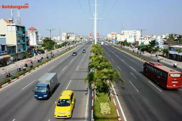 Khám Phá Ngã Tư Bình Thái: Vị Trí, Giao Thông Và Bất Động Sản Xung Quanh