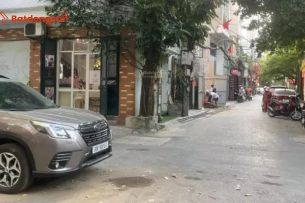 Ngõ 329 đường Cầu Giấy: Vị trí, giao thông và bất động sản xung quanh