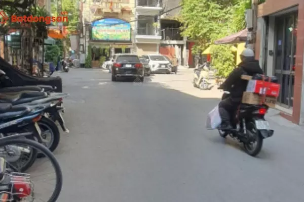 Ngõ Thịnh Hào 2: Vị trí, giao thông và bất động sản xung quanh