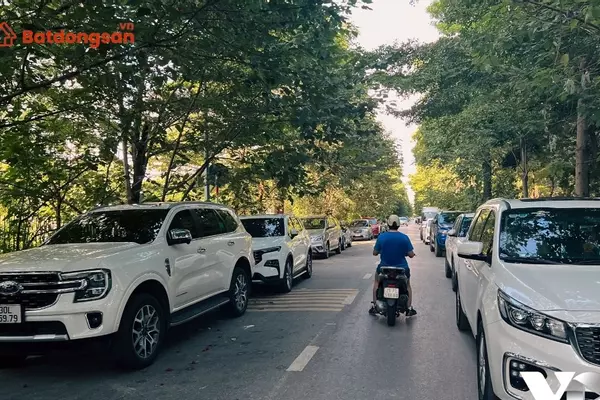 Phố Hoàng Ngân: Vị trí, giao thông và bất động sản xung quanh