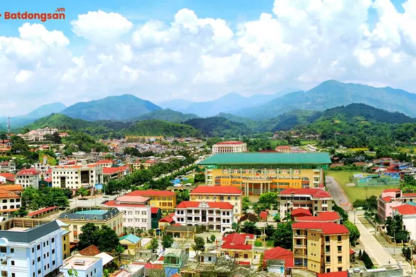 Khám Phá Thành Phố Bắc Kạn: Viên Ngọc Ẩn Của Miền Núi Đông Bắc
