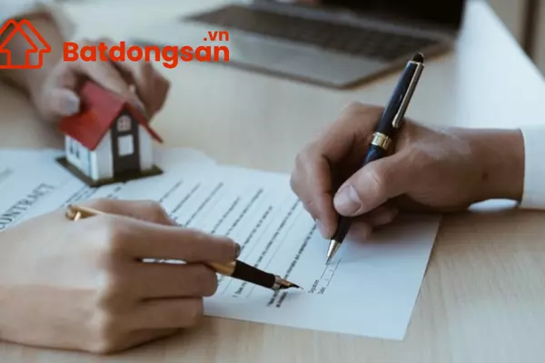 Hàng xóm không chịu ký giáp ranh khi làm sổ đỏ, xử lý thế nào?