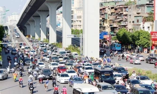 nga-tu-vong-ha-noi