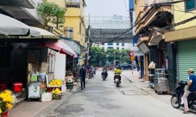 ngo-hoa-binh-4