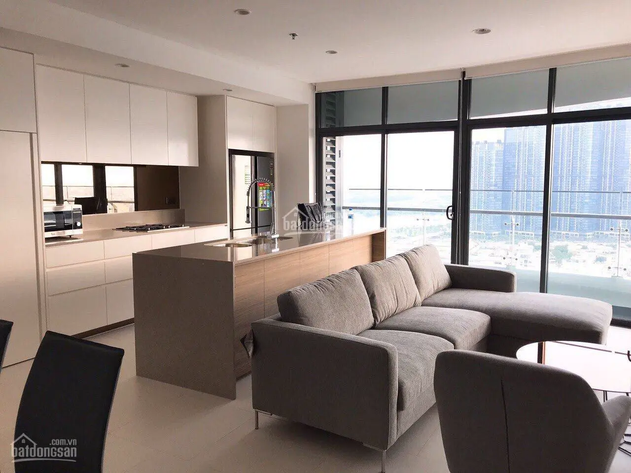 Bán căn City Garden tòa mới 3PN siêu đẹp 14 tỷ cho thuê 53,426 triệu, 0948 522 889